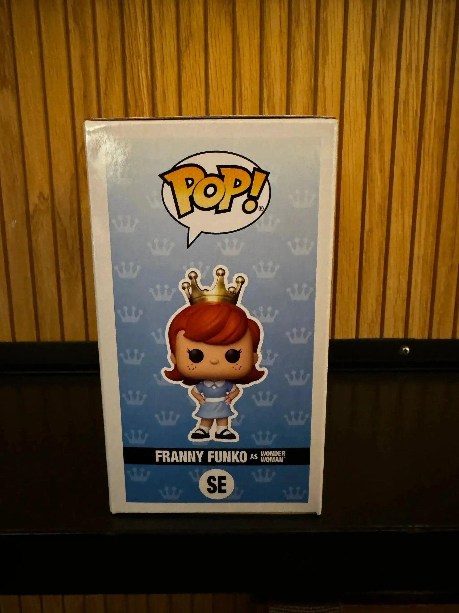 Funko Fundays Experience 2025: Pop! Originals DC Franny Funko as Wonder Woman (Diamond Glitter) LE2100 -  ToylandEU™