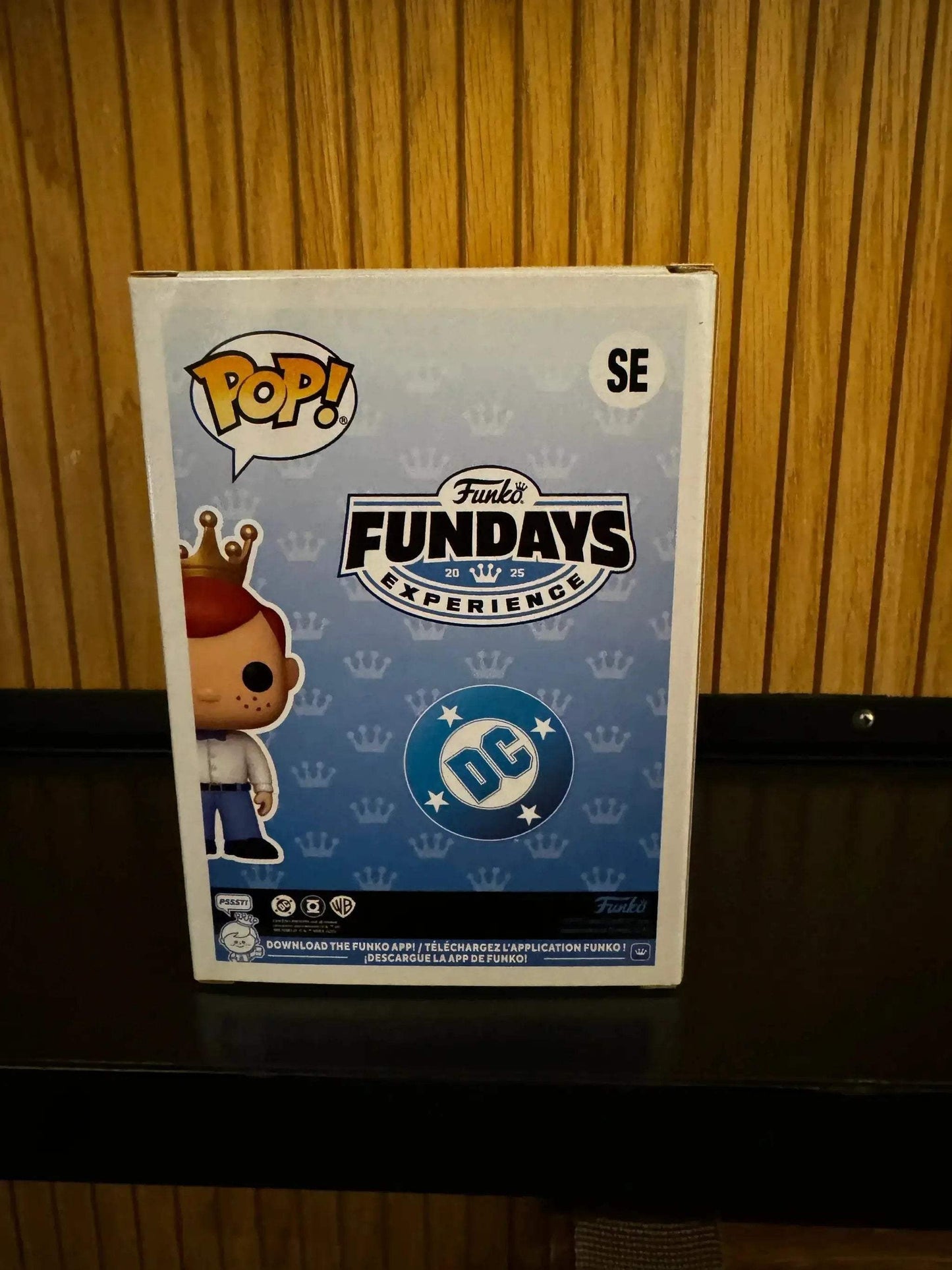  Funko Pop Freddy Funko Red Lantern LE1000 -  ToylandEU™
