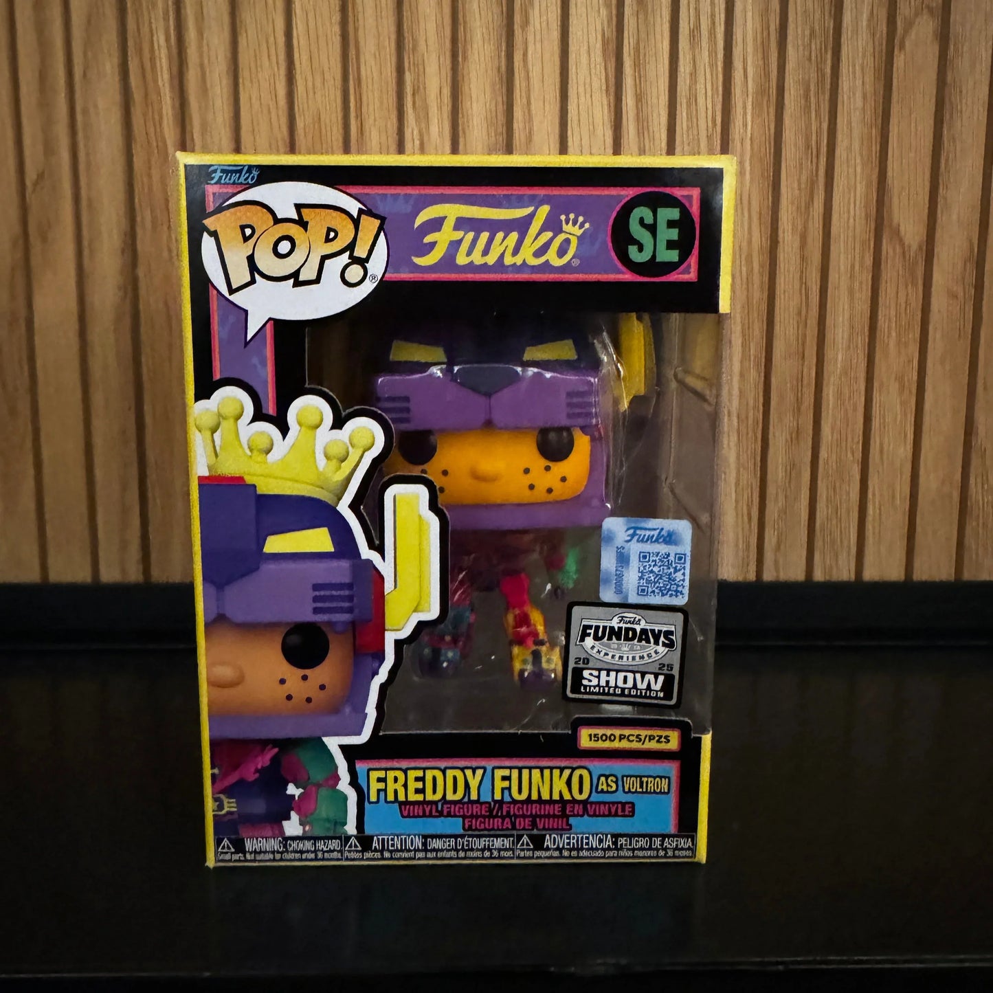 Funko Pop Freddy Funko as Voltron Blacklight Limited Edition - ToylandEU