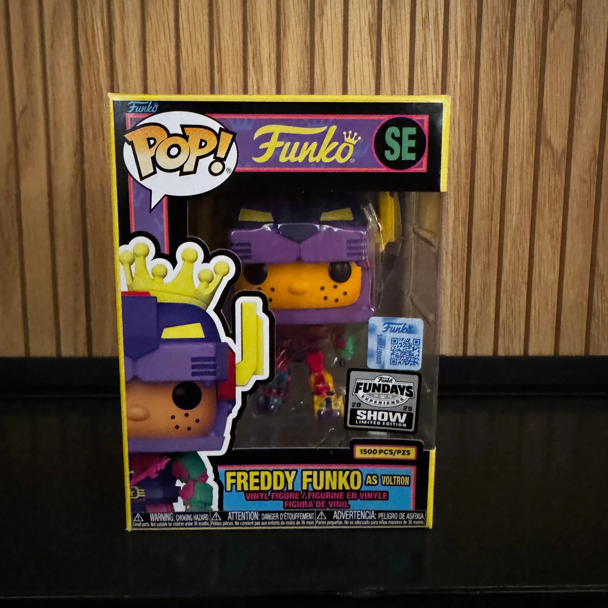 Funko Pop Freddy Funko as Voltron Blacklight Limited Edition - ToylandEU