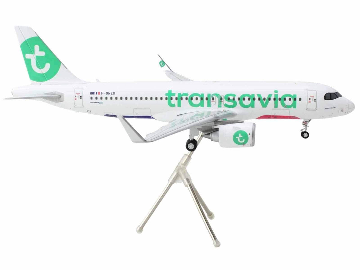 Airbus A320neo Commercial Aircraft | 1/200 Diecast Aircraft Model | GeminiJets | Transavia Airlines Series