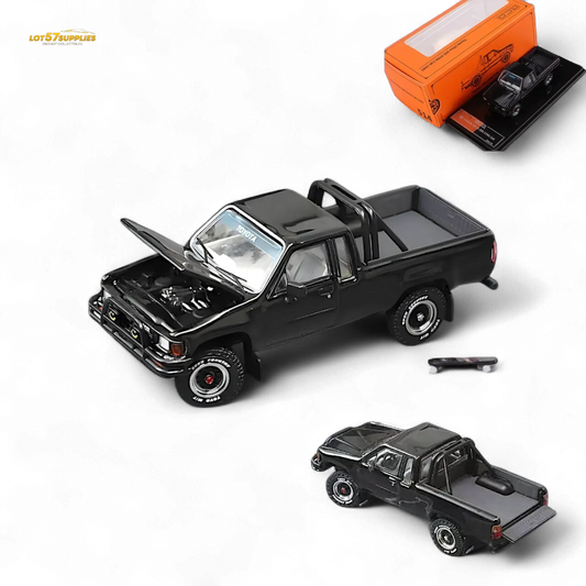  GCD Toyota Hilux SR5 Black 1:64 -  ToylandEU™