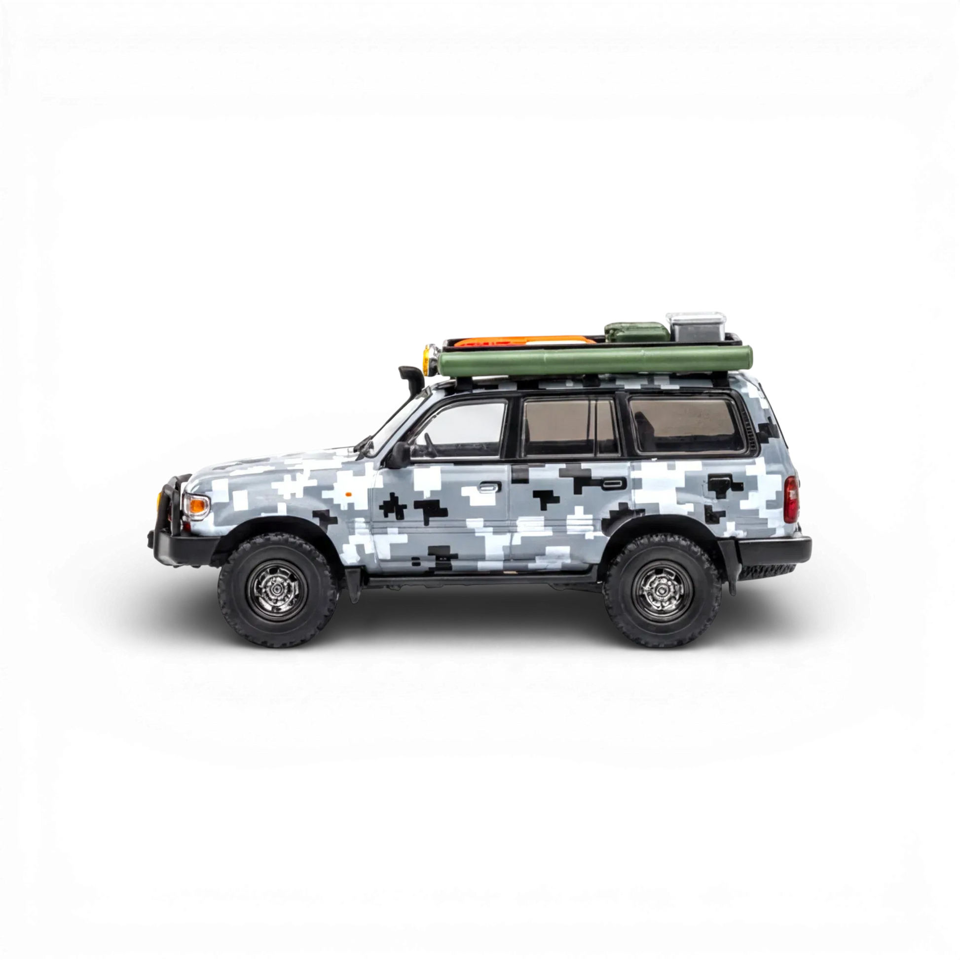 GCD Toyota Land Cruiser LC80 Digital Camouflage - Accessories Included 1:64 - ToylandEU