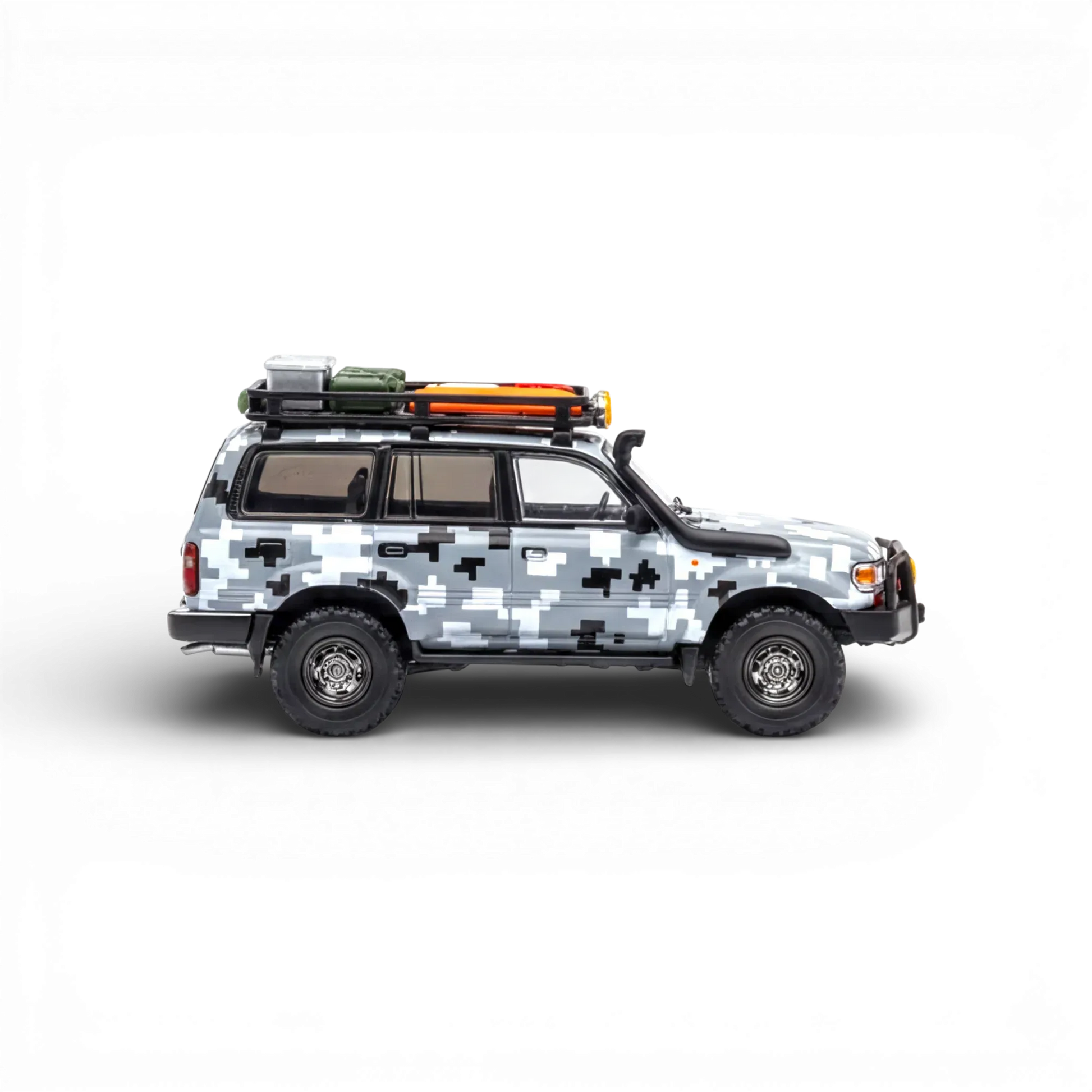 GCD Toyota Land Cruiser LC80 Digital Camouflage - Accessories Included 1:64 - ToylandEU