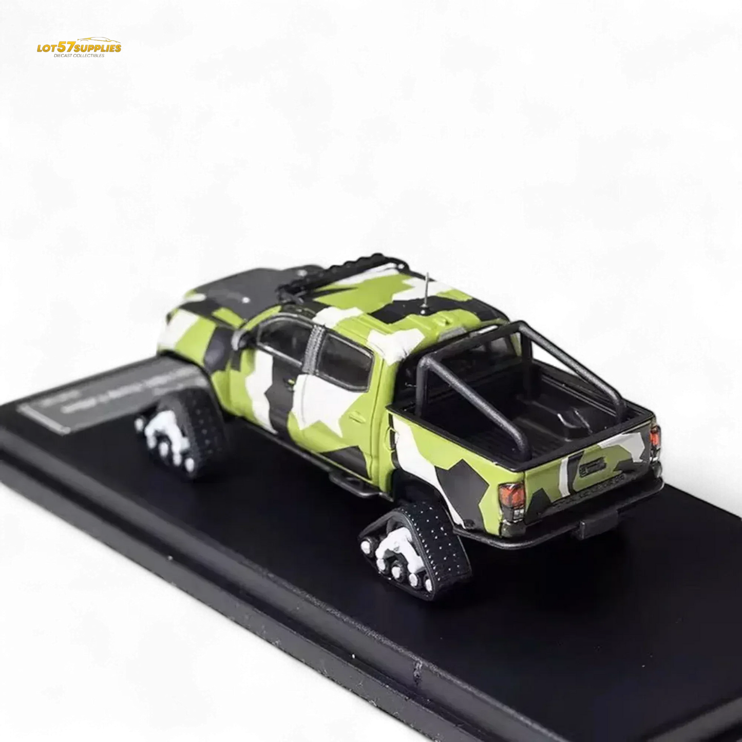 GCD Toyota TACOMA SNOW VERSION in Green Camo & 3PMSF Tires 1:64 - ToylandEU