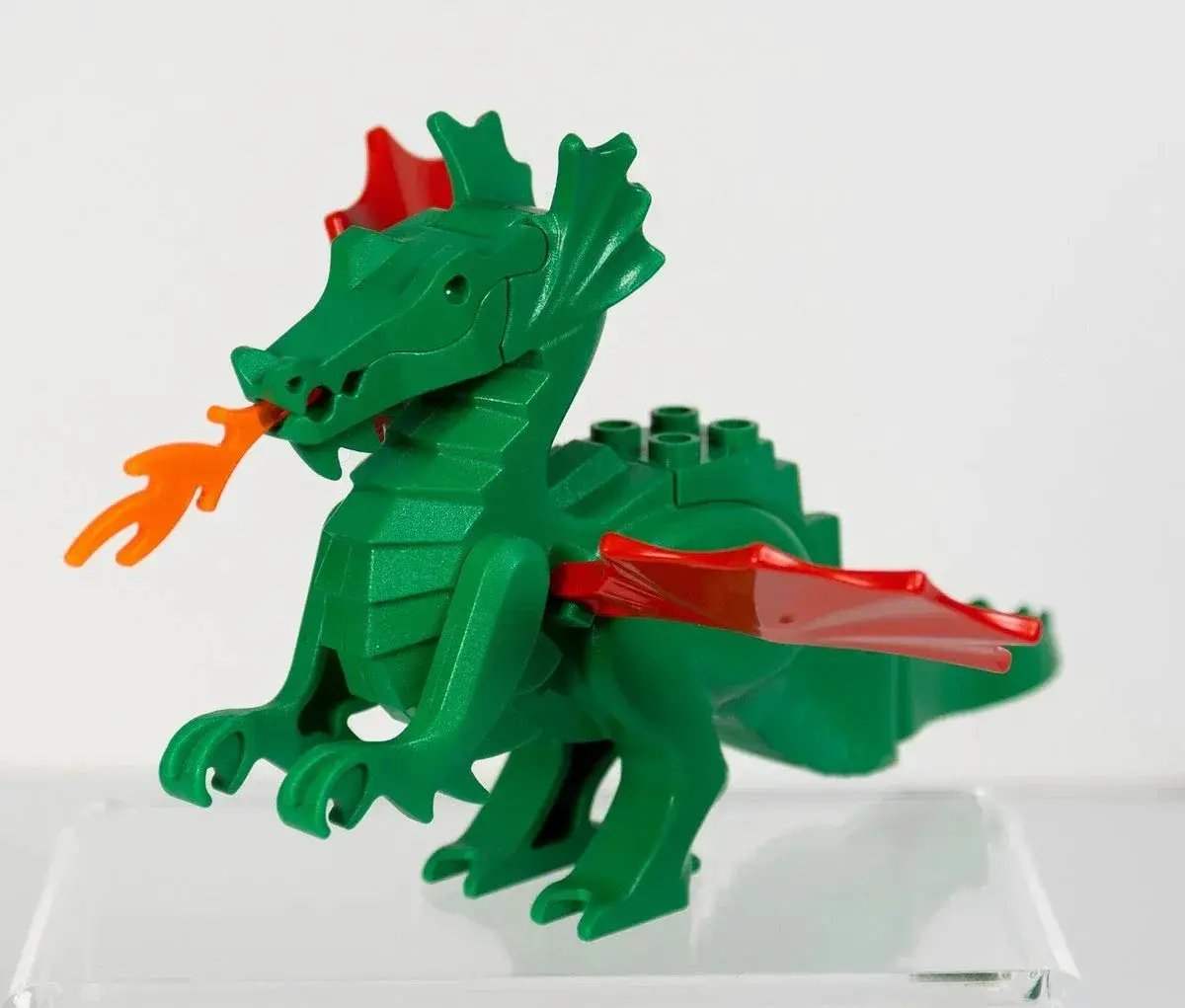 GREEN MEDIEVAL DRAGONS - ToylandEU