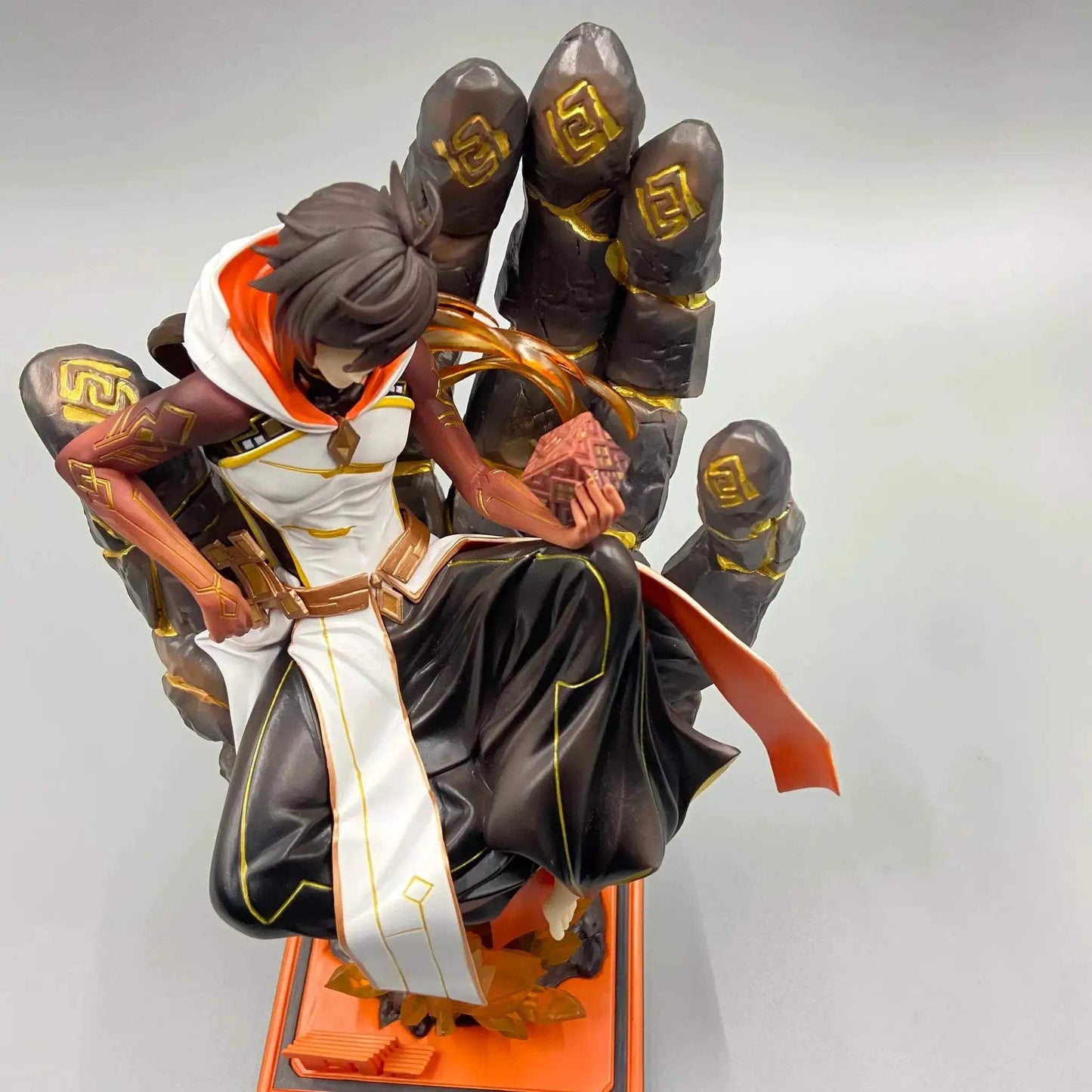 Genshin Impact Zhongli Lying Down Figure Detailed Collectible - ToylandEU