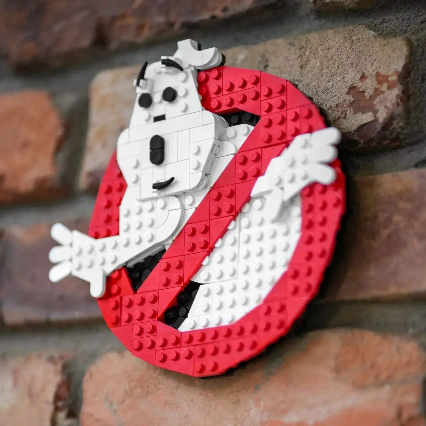 LEGO Ghost Hunters Logo Brick Set With White Ghost Detail - ToylandEU