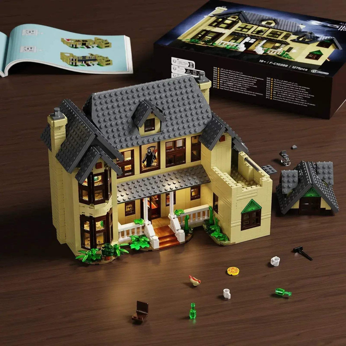 Ghostface House Building Blocks Set With LED Light Halloween - ToylandEU