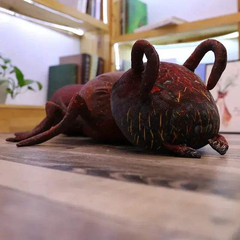 Giant Lifelike Ant Plush Toy For Kids And Home Decor - ToylandEU