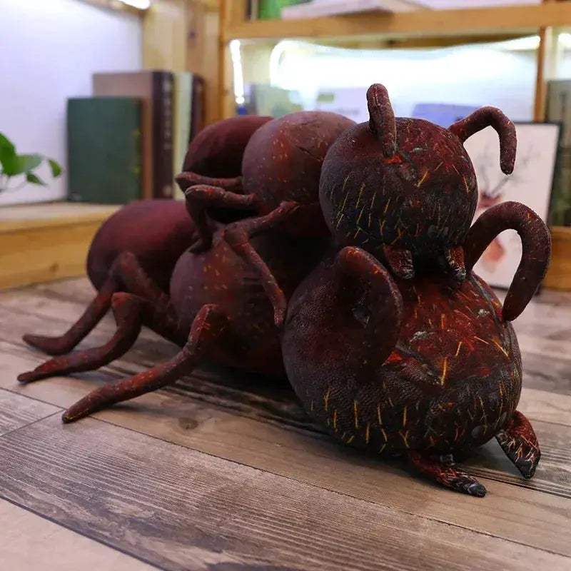 Giant Lifelike Ant Plush Toy For Kids And Home Decor - ToylandEU