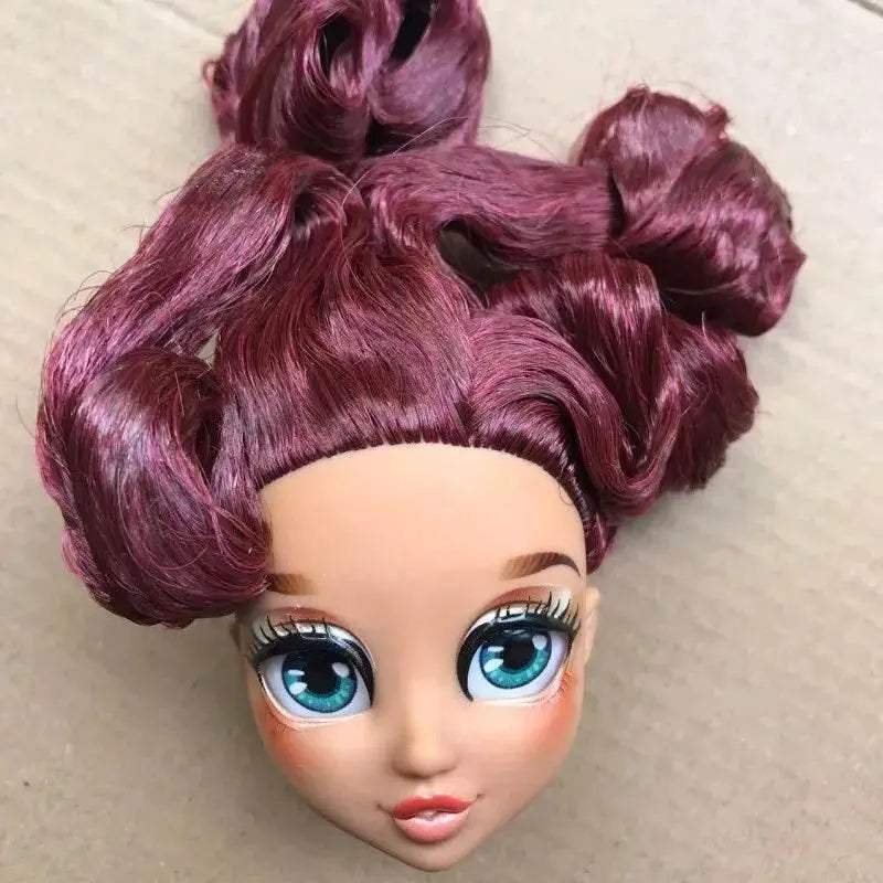  Gleaming Doll Heads One Sixth Scale Toyland EU -  ToylandEU™