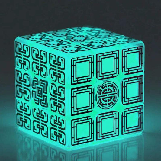  Glow In The Dark 3x3 Puzzle Cube UV Illuminating Spectra -  ToylandEU™