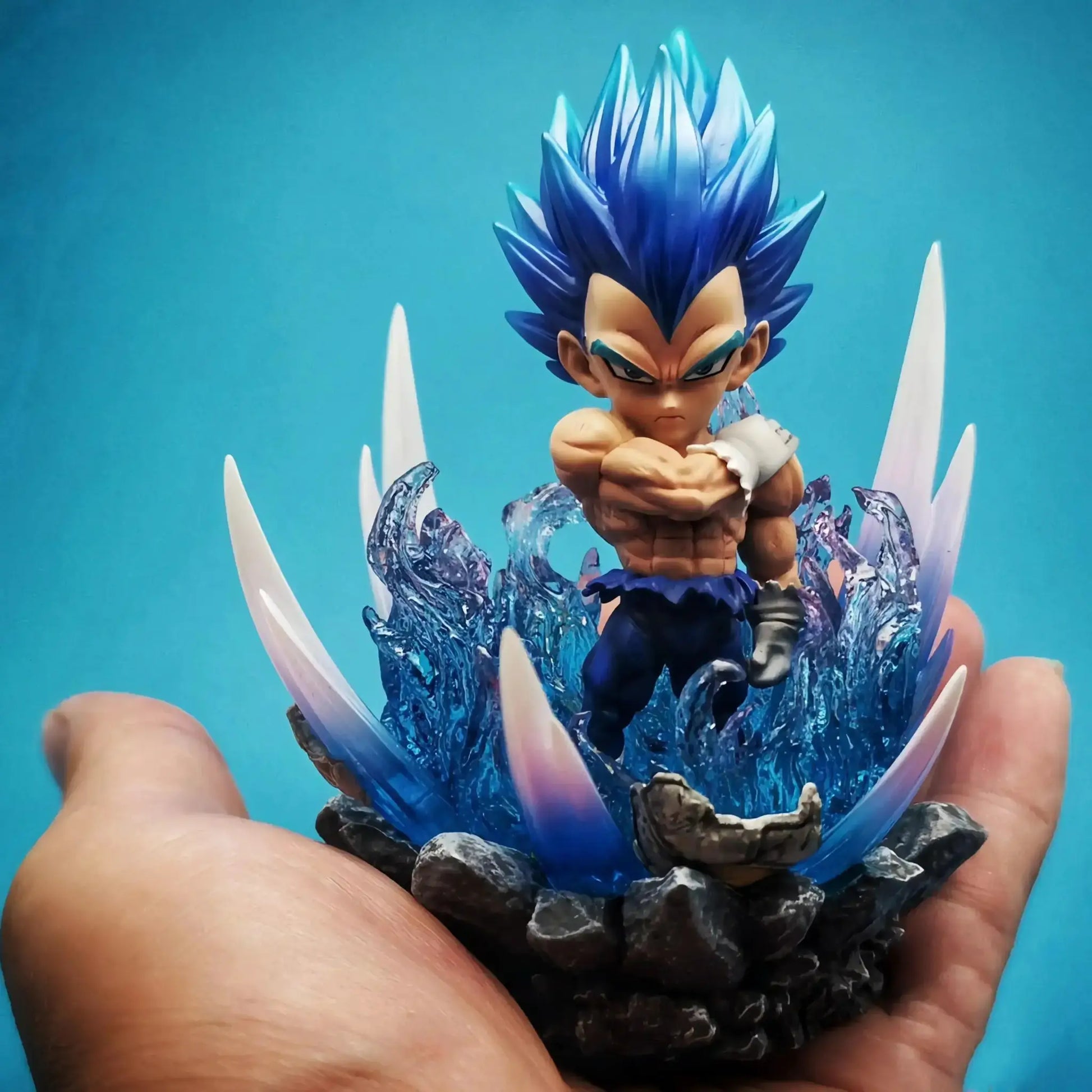Dragon Ball LED Mini Figures Light Up Goku And Vegeta - ToylandEU