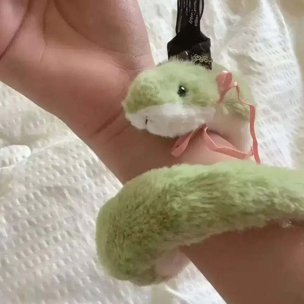 Green Snake Plush Toy Wraps Around Arm For Cozy Play - ToylandEU