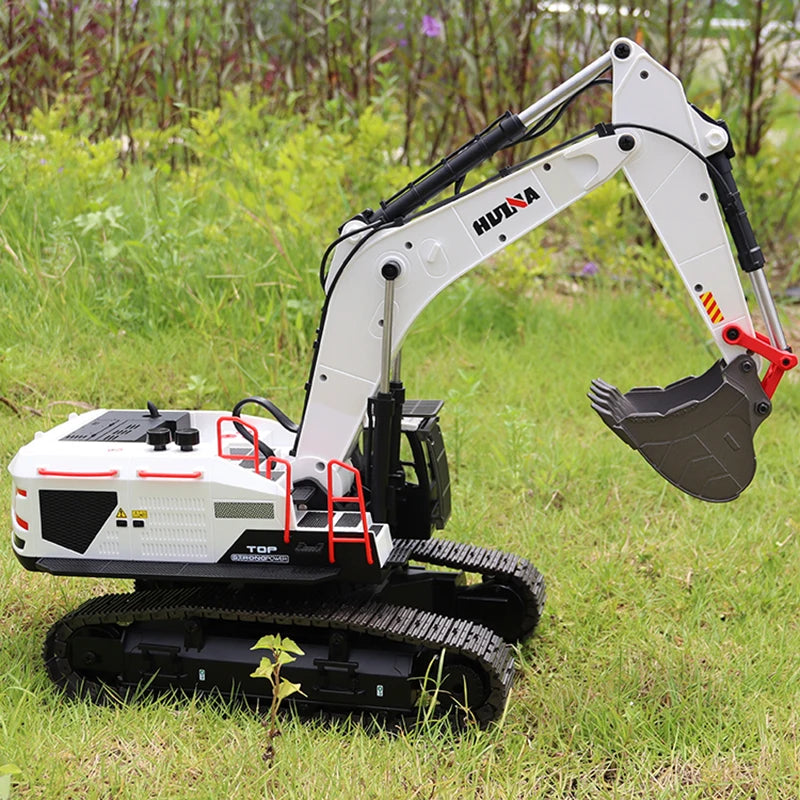 Metal RC Excavator Model 1594 - 1/14 Scale with Remote Control - ToylandEU