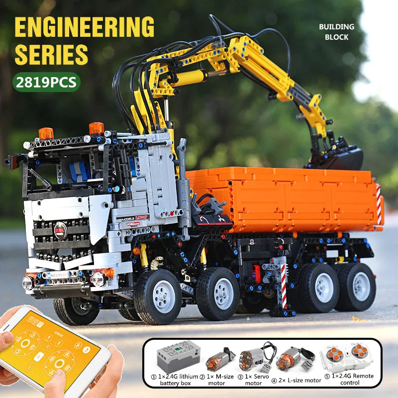 Remote-Controlled Crane Truck Building Set - MOULD KING 13107