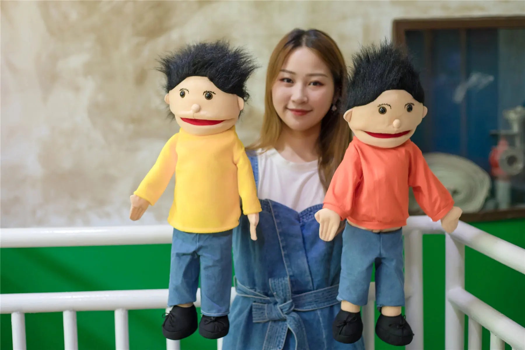 Large Plush Educational Hand Puppet for Kindergarten Boys and Girls - ToylandEU