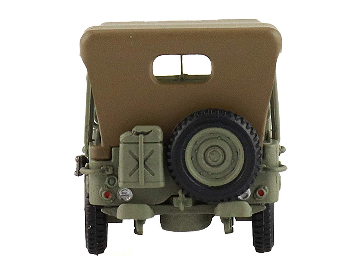 U.S. | 1/4 Diecast Military Model | Hobby Master | Gen. Douglas MacArthur Leyte WWII Series