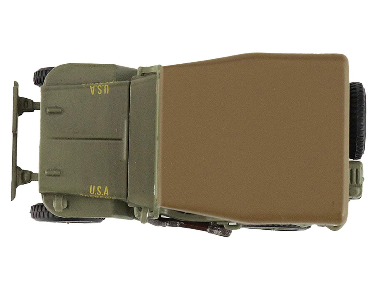 U.S. | 1/4 Diecast Military Model | Hobby Master | Gen. Douglas MacArthur Leyte WWII Series