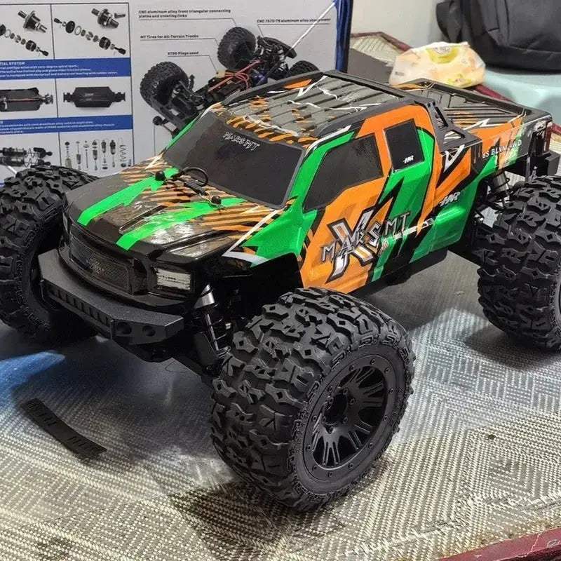 HNR H9902 1To8 Scale Brushless RC Monster Truck 4WD Offroad - ToylandEU