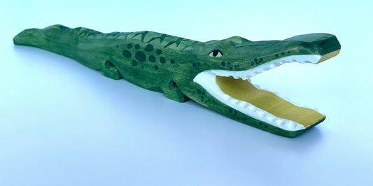 Hand Carved Wooden Alligator Toy Educational Playtime - ToylandEU