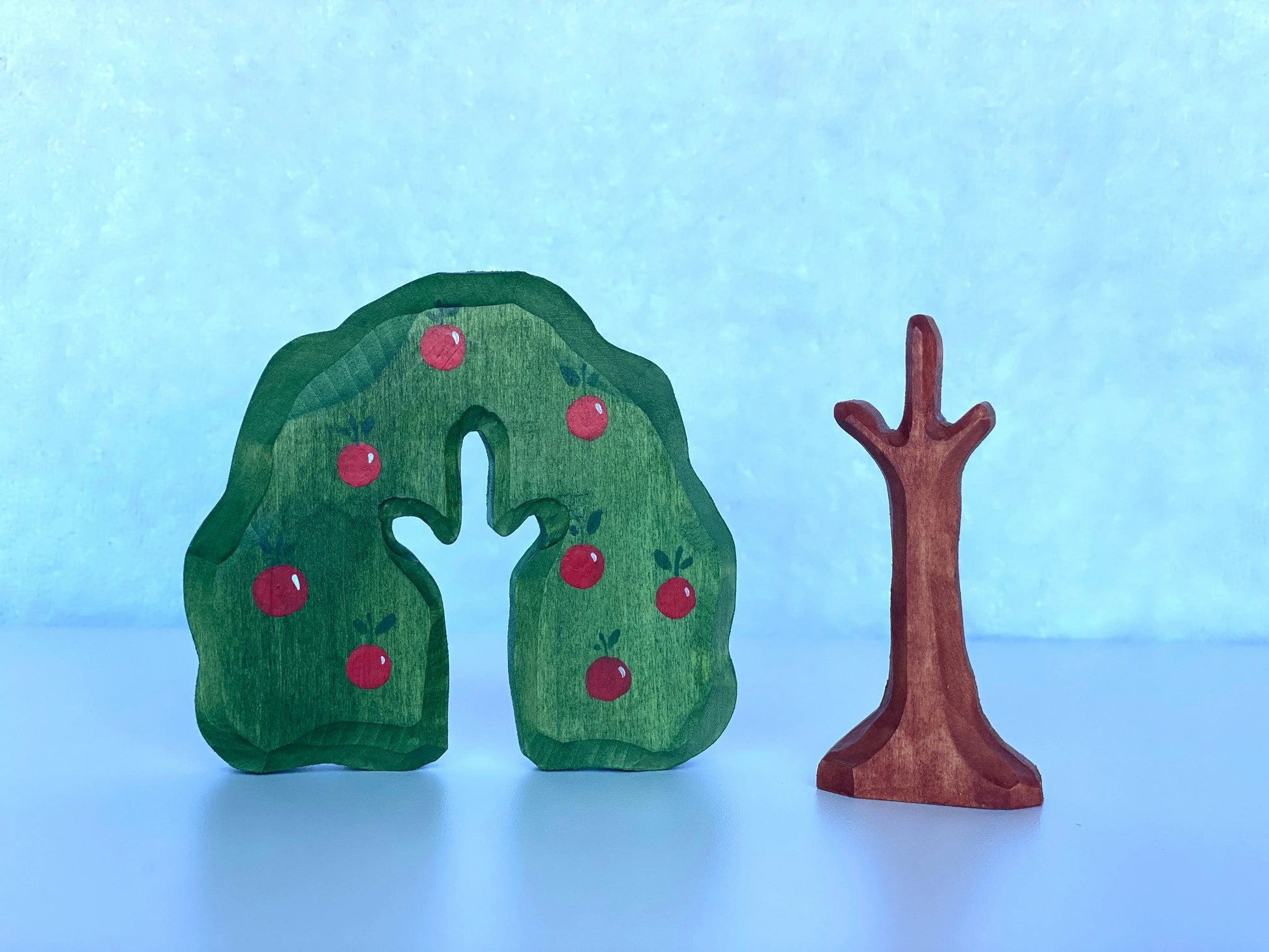 Hand Carved Wooden Apple Tree Toy for Safe Imaginative Play - ToylandEU