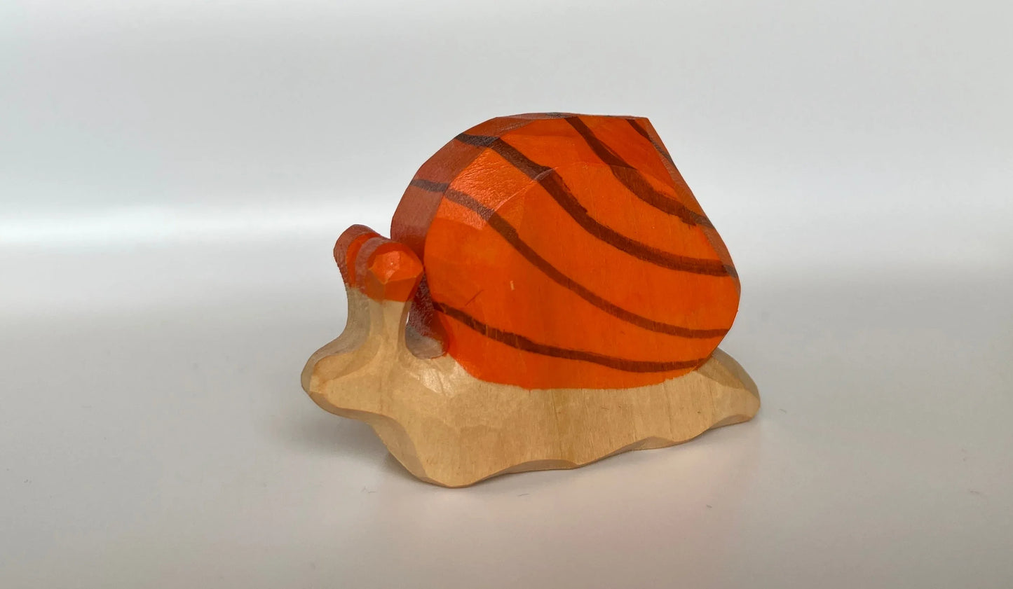 Hand Carved Wooden Snail Toy For Fine Motor Skills - ToylandEU
