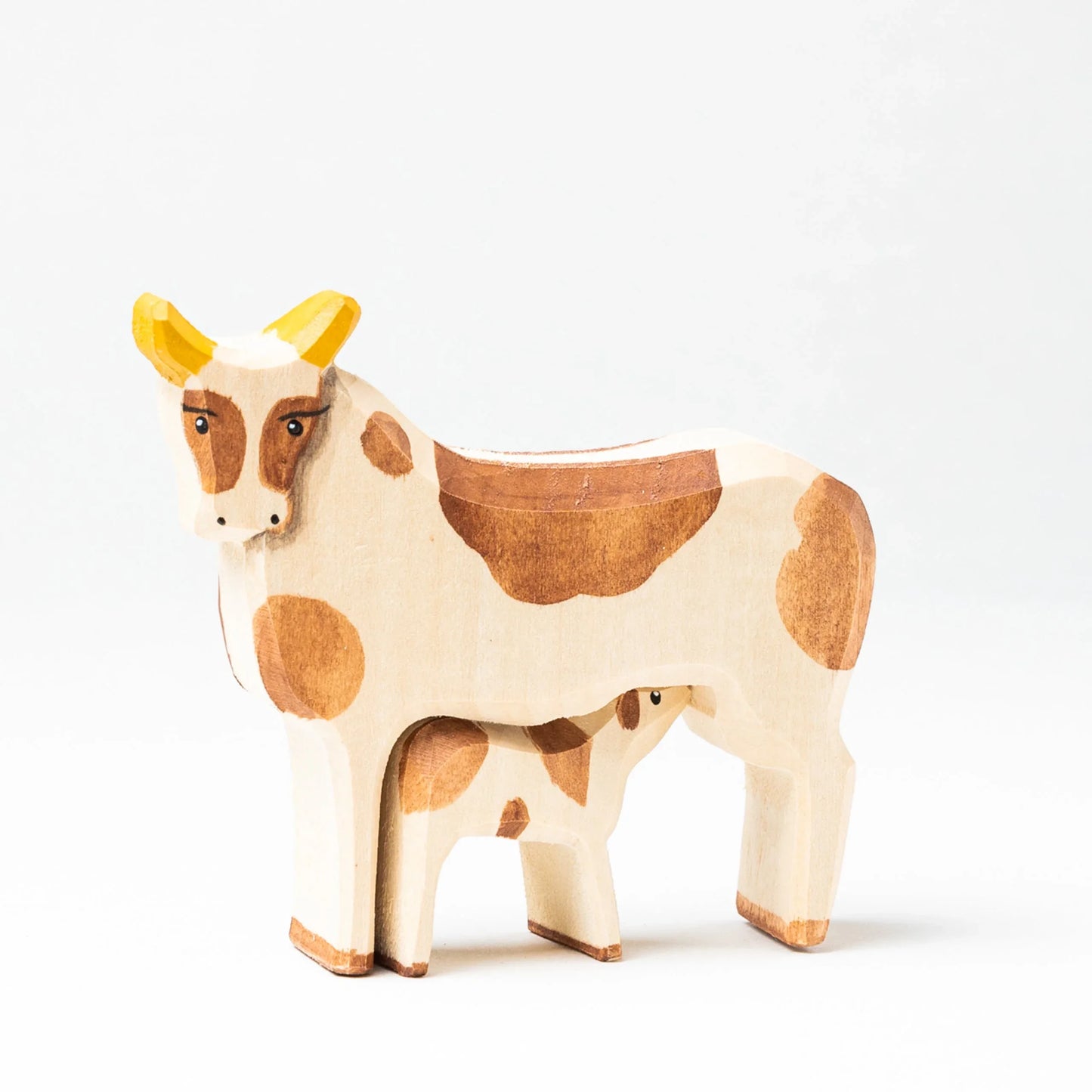 Handcarved Wooden Cow Toy Set With Baby Cow Figurine - ToylandEU