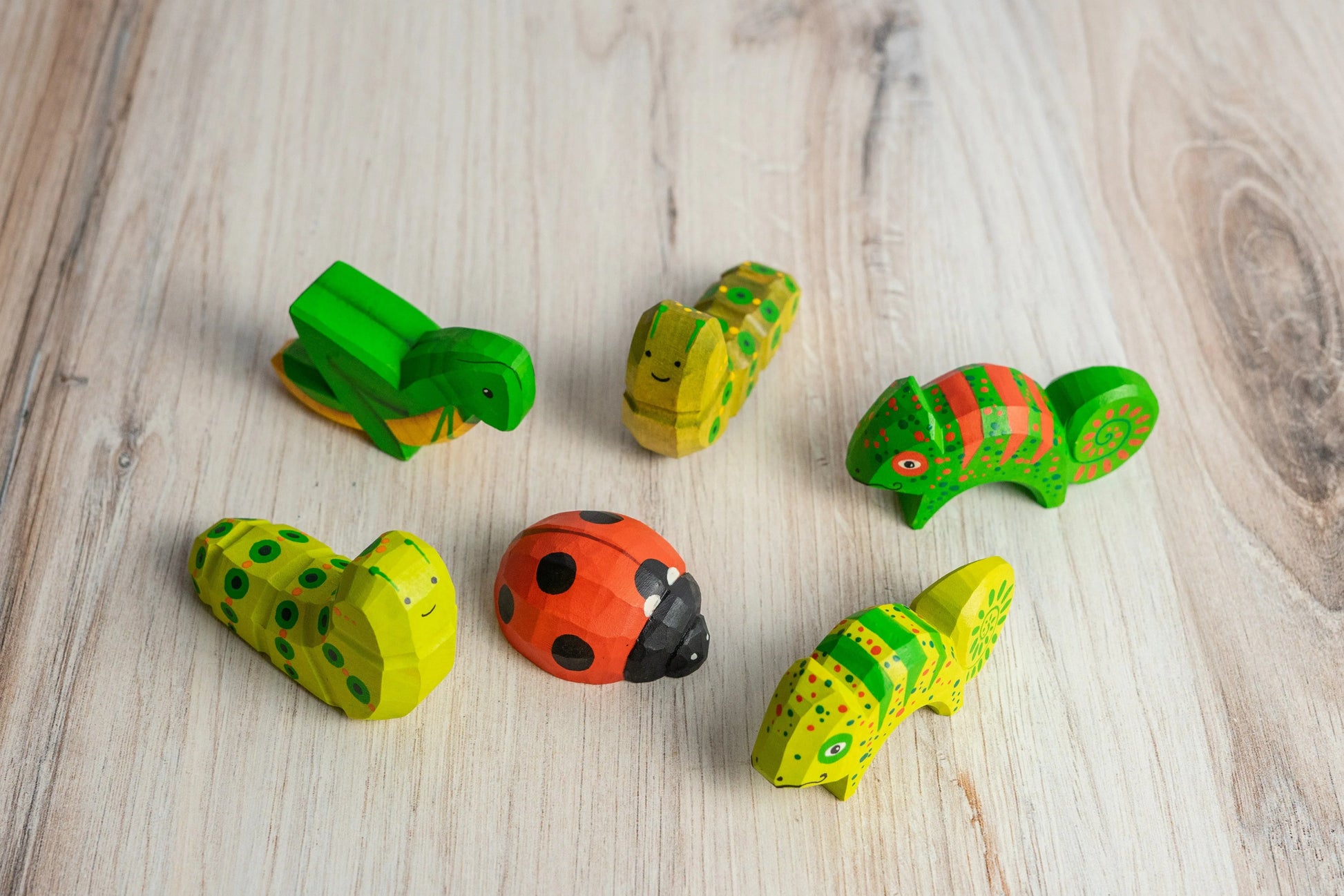 Handcrafted Hungry Caterpillar Wooden Toy With Bright Finish - ToylandEU