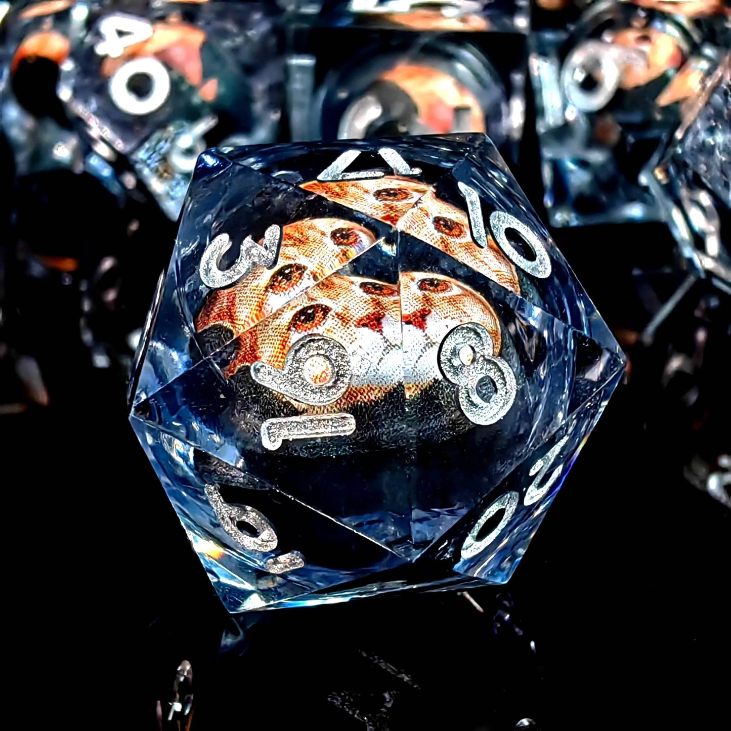 Handcrafted Resin Dice Set with Spinning Dragon Eye Core for Tabletop RPG and Board Games - ToylandEU