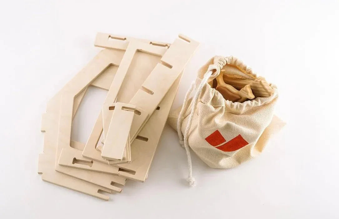 Handcrafted Wooden Farm Animals Set With Barn For Imaginative Play - ToylandEU