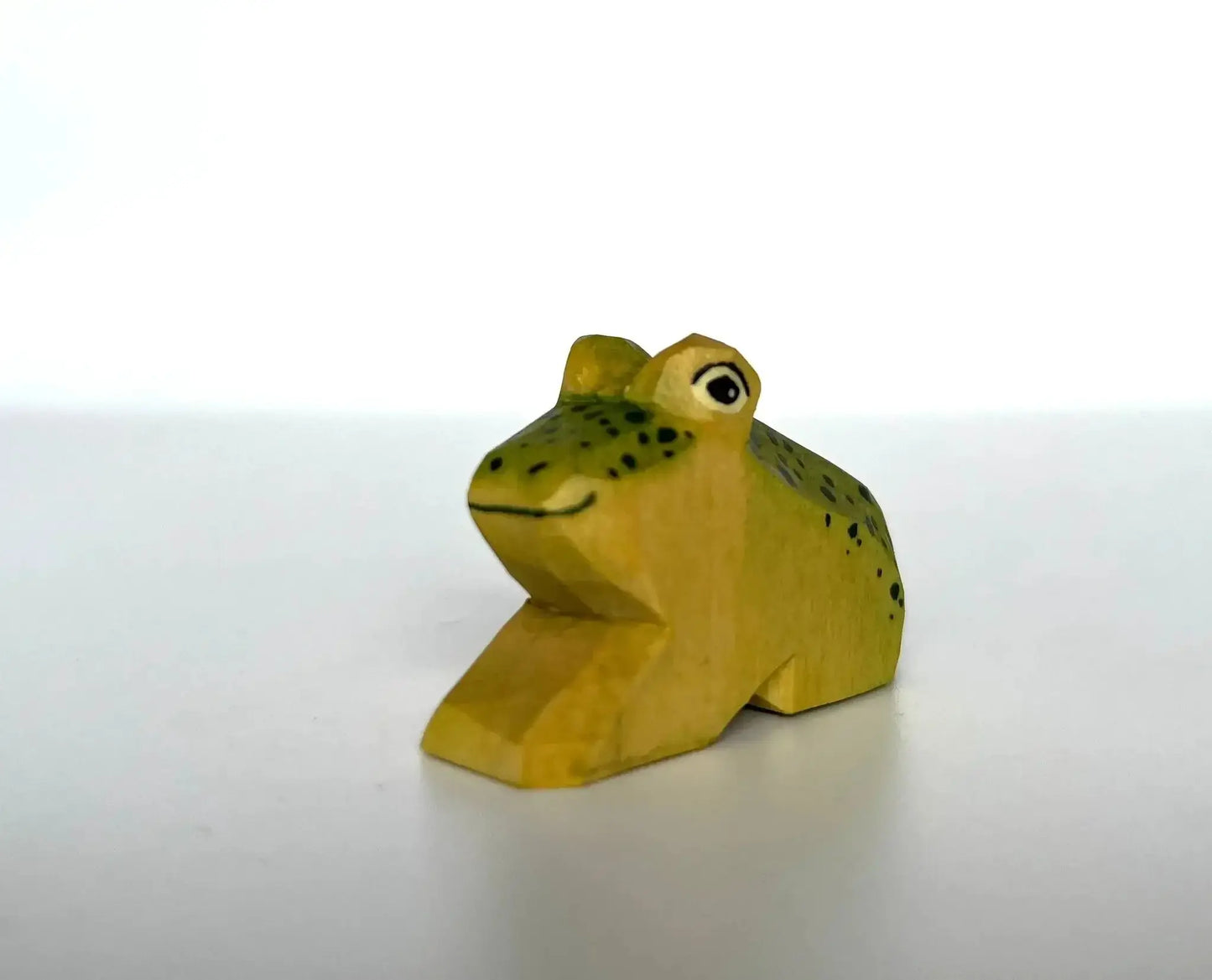 Handcrafted Wooden Frog Toy For Educational Fine Motor Play - ToylandEU