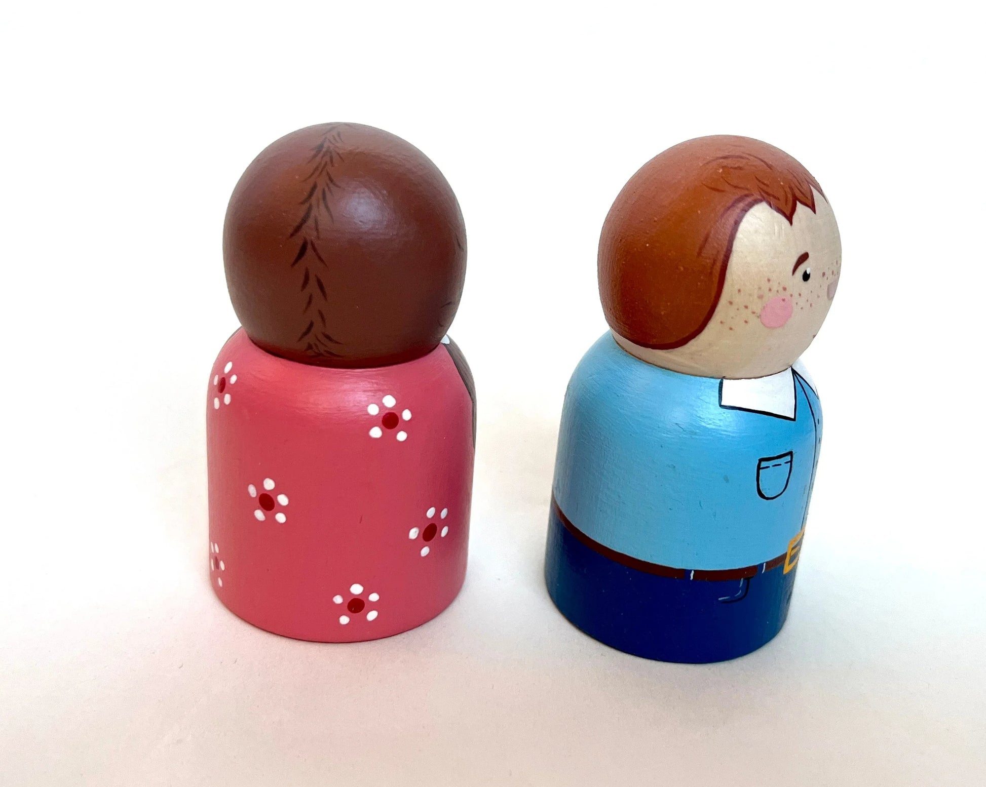 Handcrafted Wooden Peg Dolls Set With Boy And Girl Figures - ToylandEU