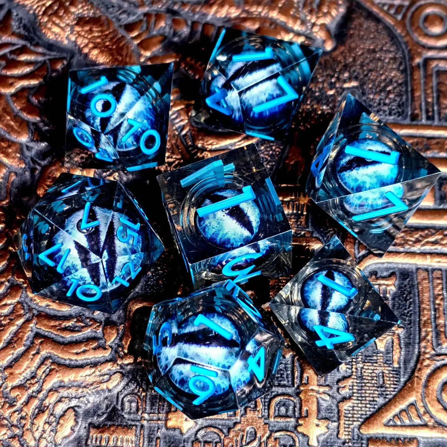 Handmade High-Quality DnD Dice Set - Unique Dragon Eye Core -  ToylandEU™
