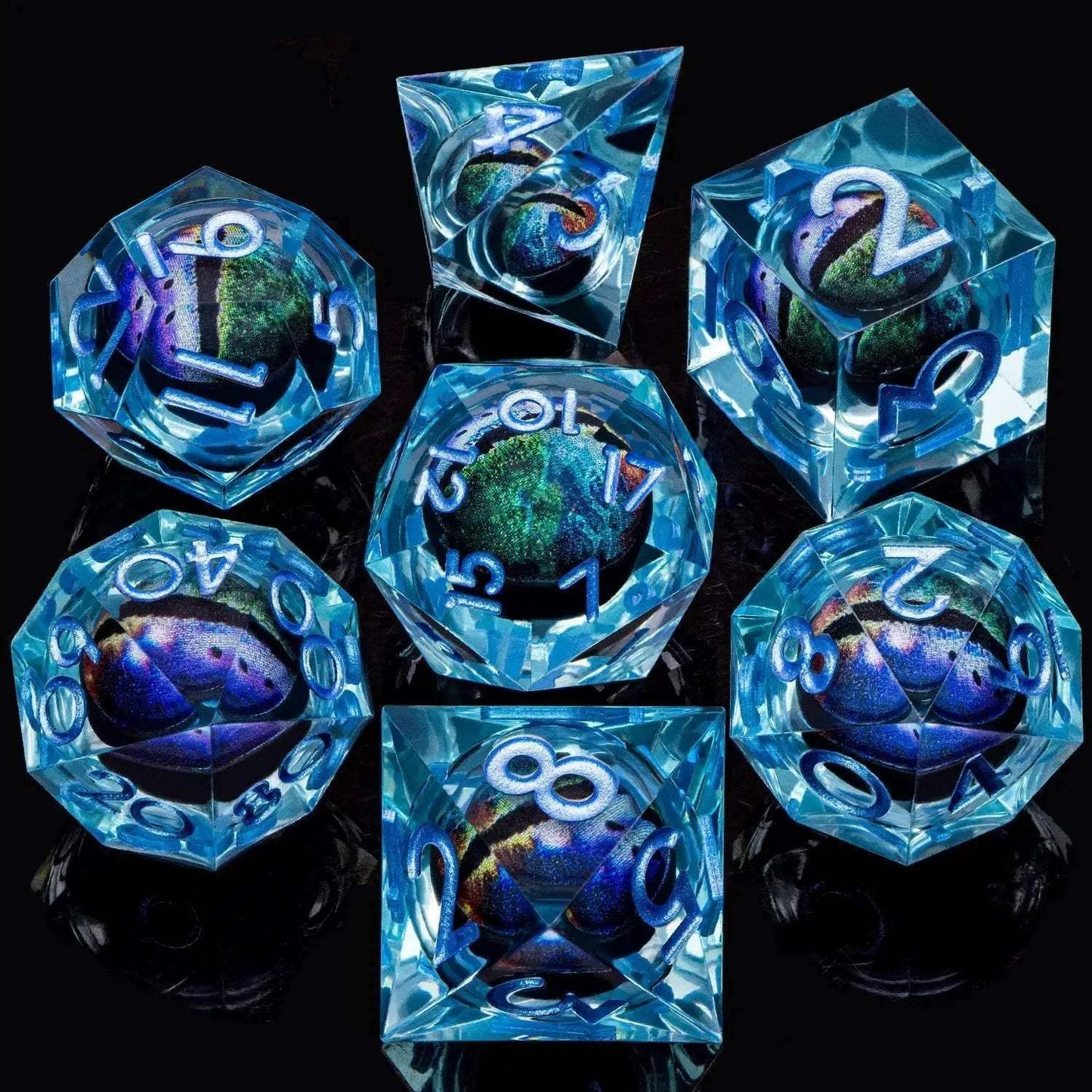 Handmade Resin D20 Dice Set with Red Rings and Liquid Flow Design for Dungeons and Dragons Enthusiasts - ToylandEU