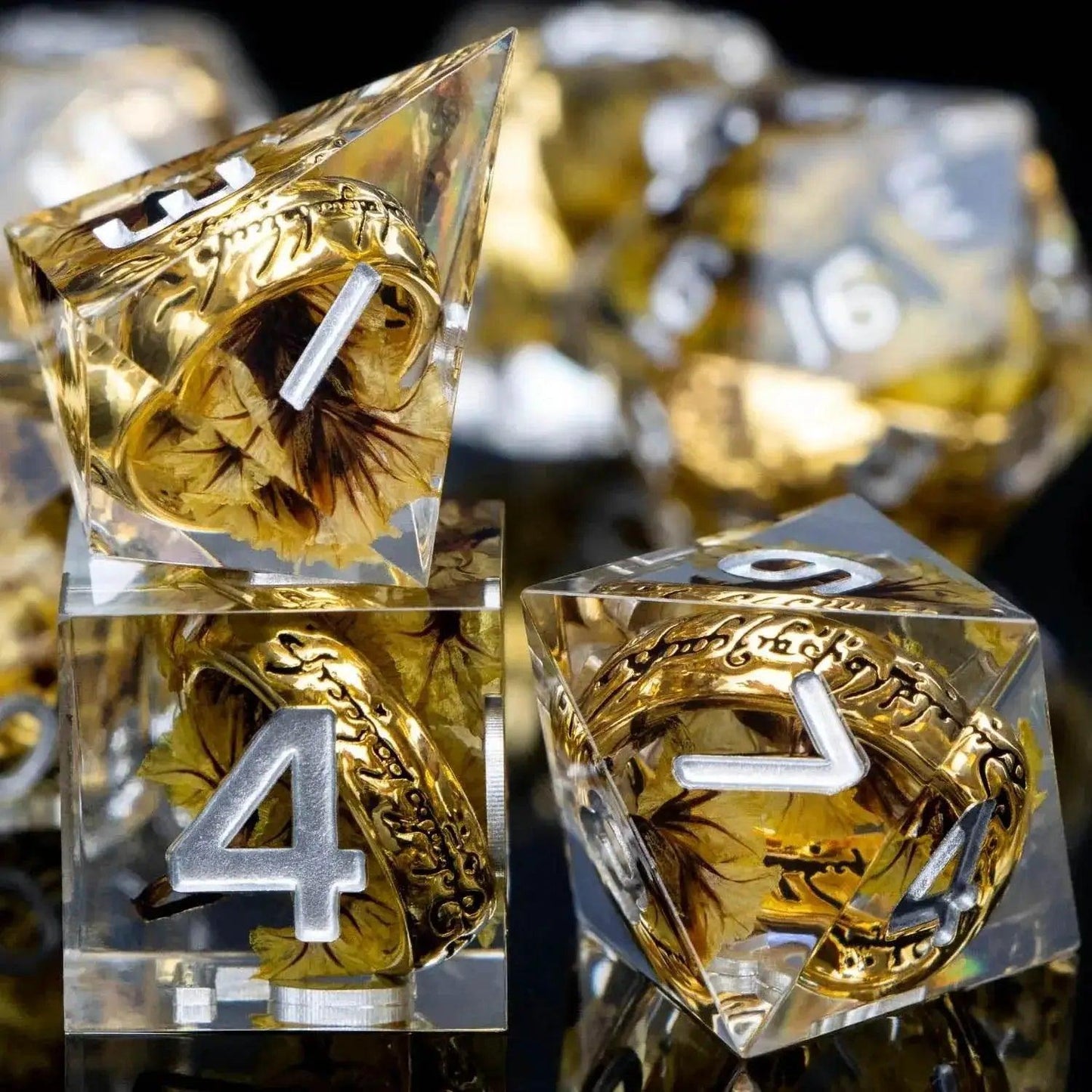  Handmade Resin D20 Dice Set with Red Rings for D&D -  ToylandEU™