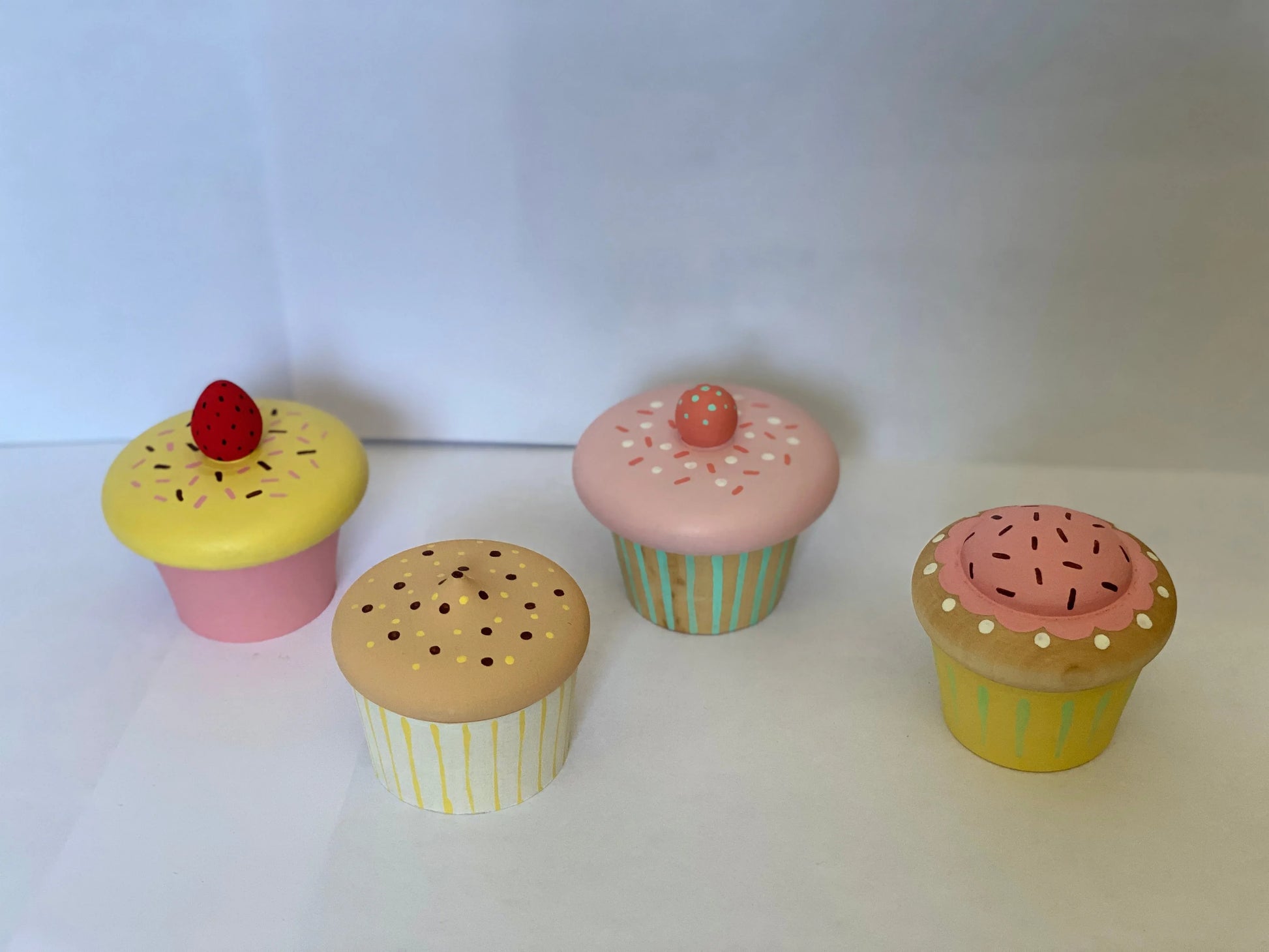 Handmade Wooden Cupcake Set for Kids with Realistic Design - ToylandEU