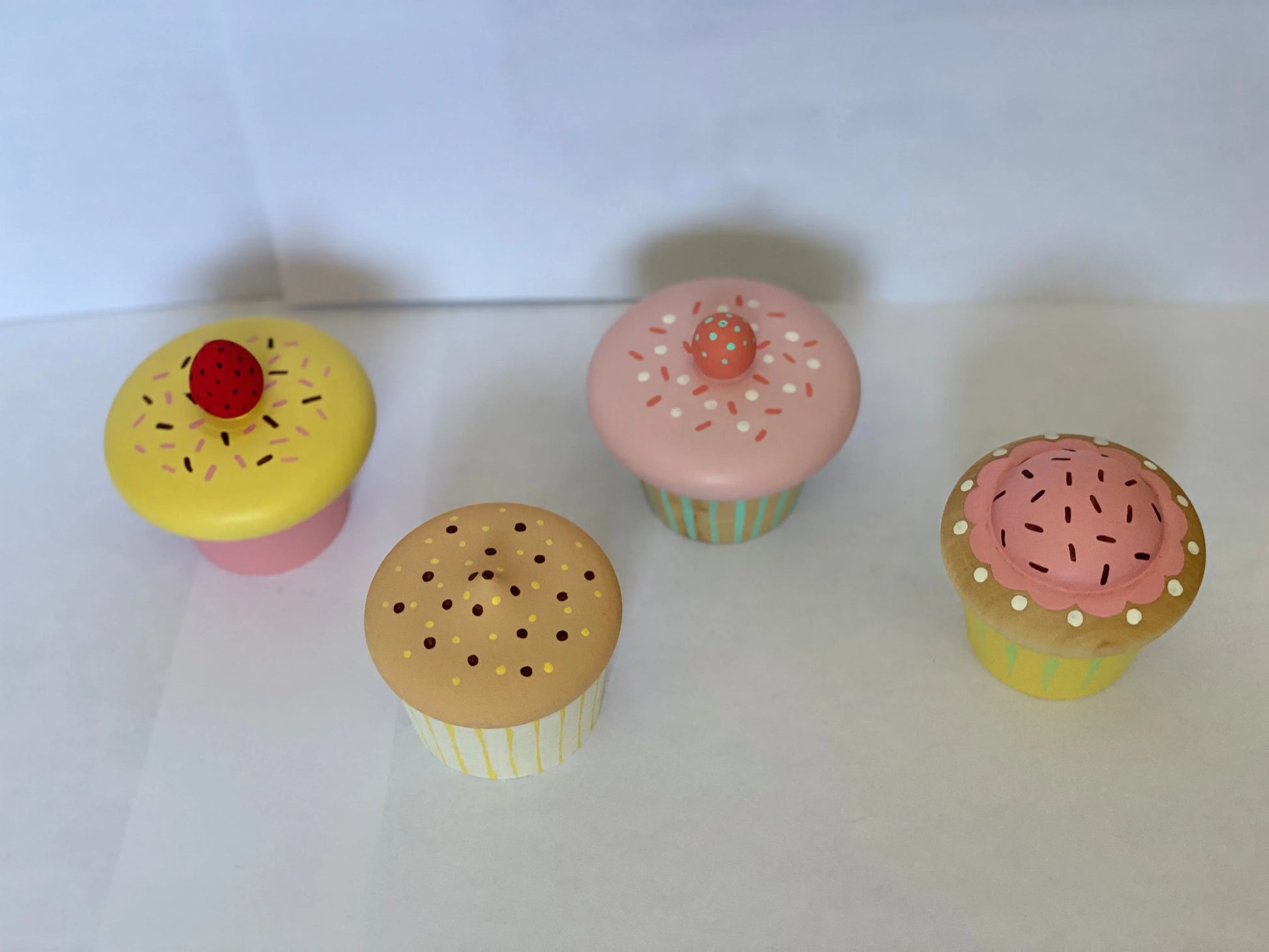 Handmade Wooden Cupcake Set for Kids with Realistic Design - ToylandEU