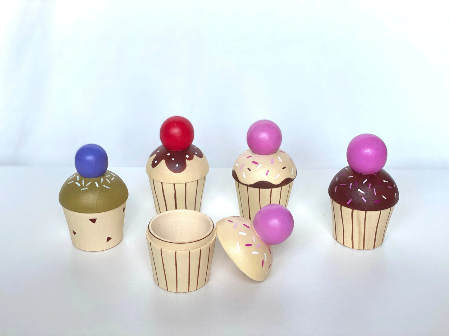 Handmade Wooden Cupcake Toy With Removable Top Storage - ToylandEU