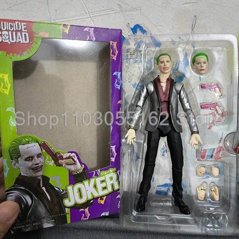 Harley Quinn Batman Action Figure Mafex 015 Collectible Toy - ToylandEU