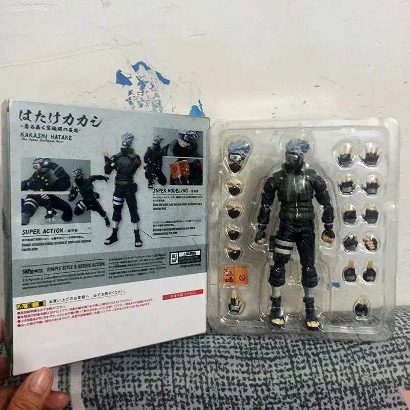 Hatake Kakashi Anime Figure, Naruto Shippuden Action Figurines SHFiguart The Hero of Sharingan 16 CM - ToylandEU