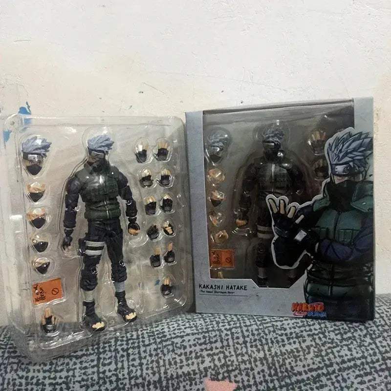 Hatake Kakashi Anime Figure, Naruto Shippuden Action Figurines SHFiguart The Hero of Sharingan 16 CM - ToylandEU