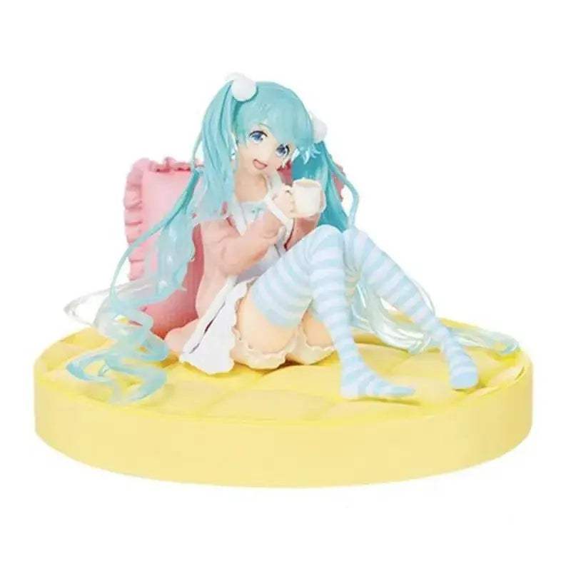 Hatsune Miku Anime Figure PVC Collectible Desk Decor For Fans - ToylandEU