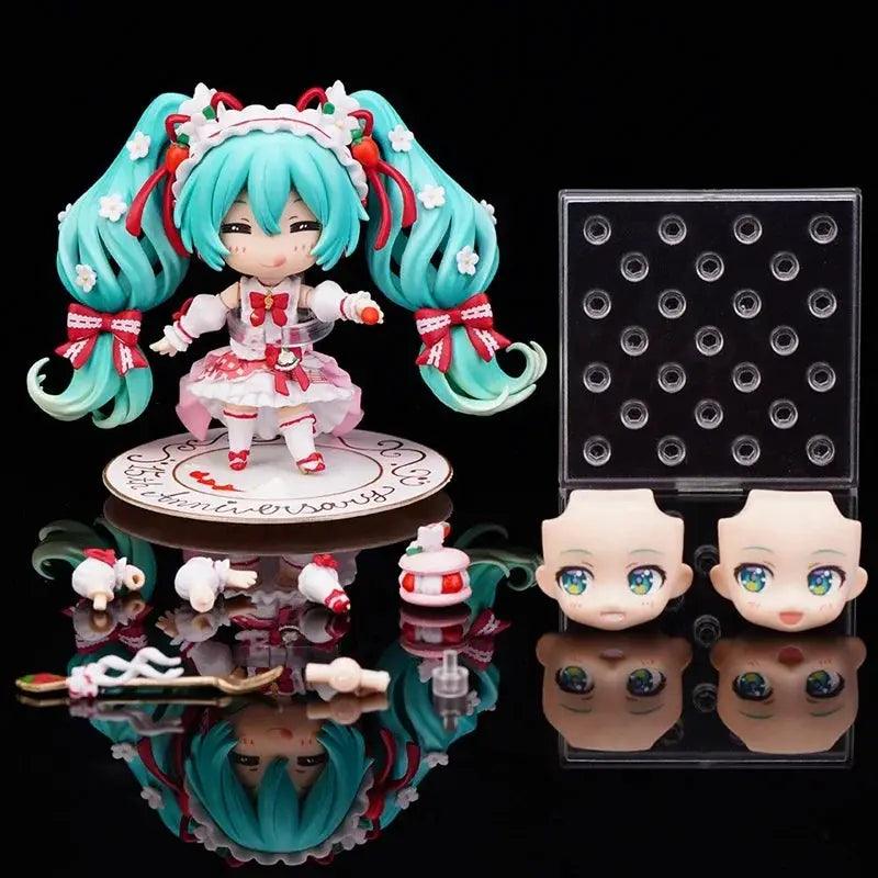  Hatsune Miku Figure 15th Anniversary Strawberry PVC -  ToylandEU™