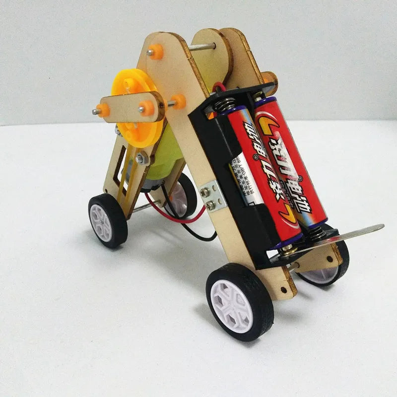 DIY Wooden Electric Crawling Robot Kit for Children - ToylandEU