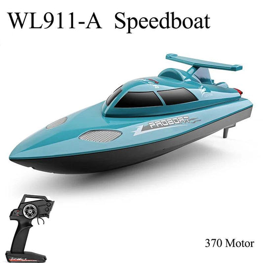 High-Performance RC Boat with Speedy 21Km/h Capability for Kids and Pool Fun - ToylandEU
