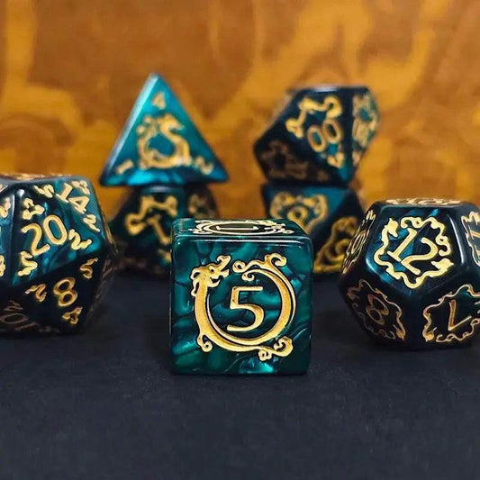  High Quality Polyhedral Dice Set with Dragon Pattern -  ToylandEU™