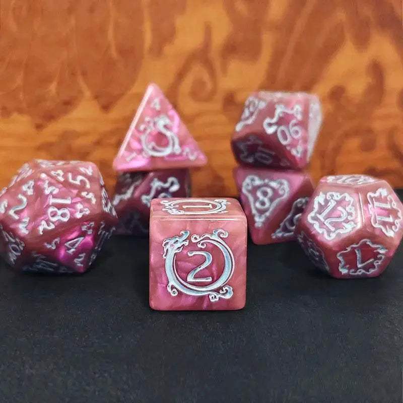 High Quality Polyhedral Dice Set with Dragon Pattern for Dungeons and Dragons Tabletop Games - ToylandEU