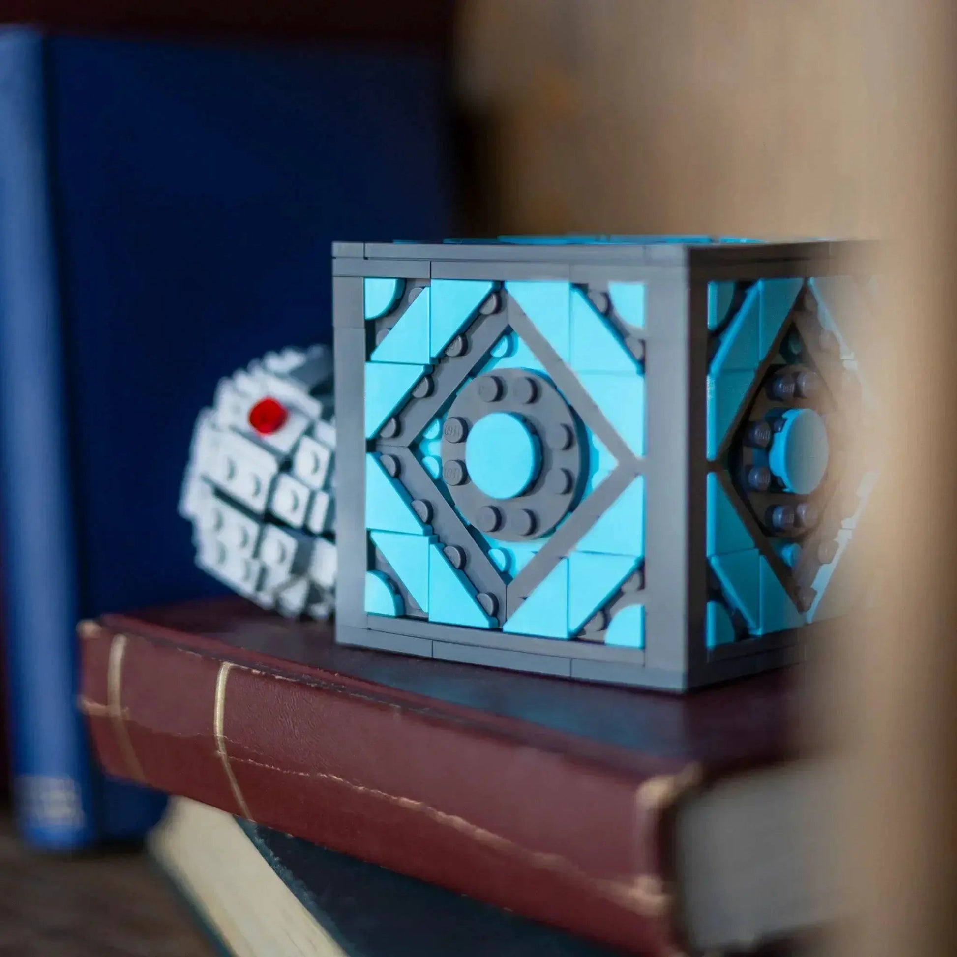 LEGO Star Wars Holocube Ancient Knowledge Vault Build - ToylandEU